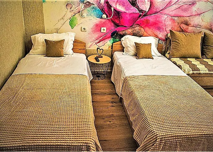 Ayasofia Hot Tube Jakuzzi 2 Bedrooms And Balcony Luxury Suite
